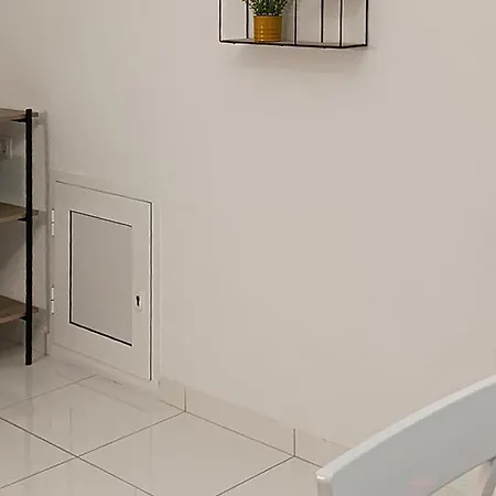 1 Bedroom Gorgeous In *